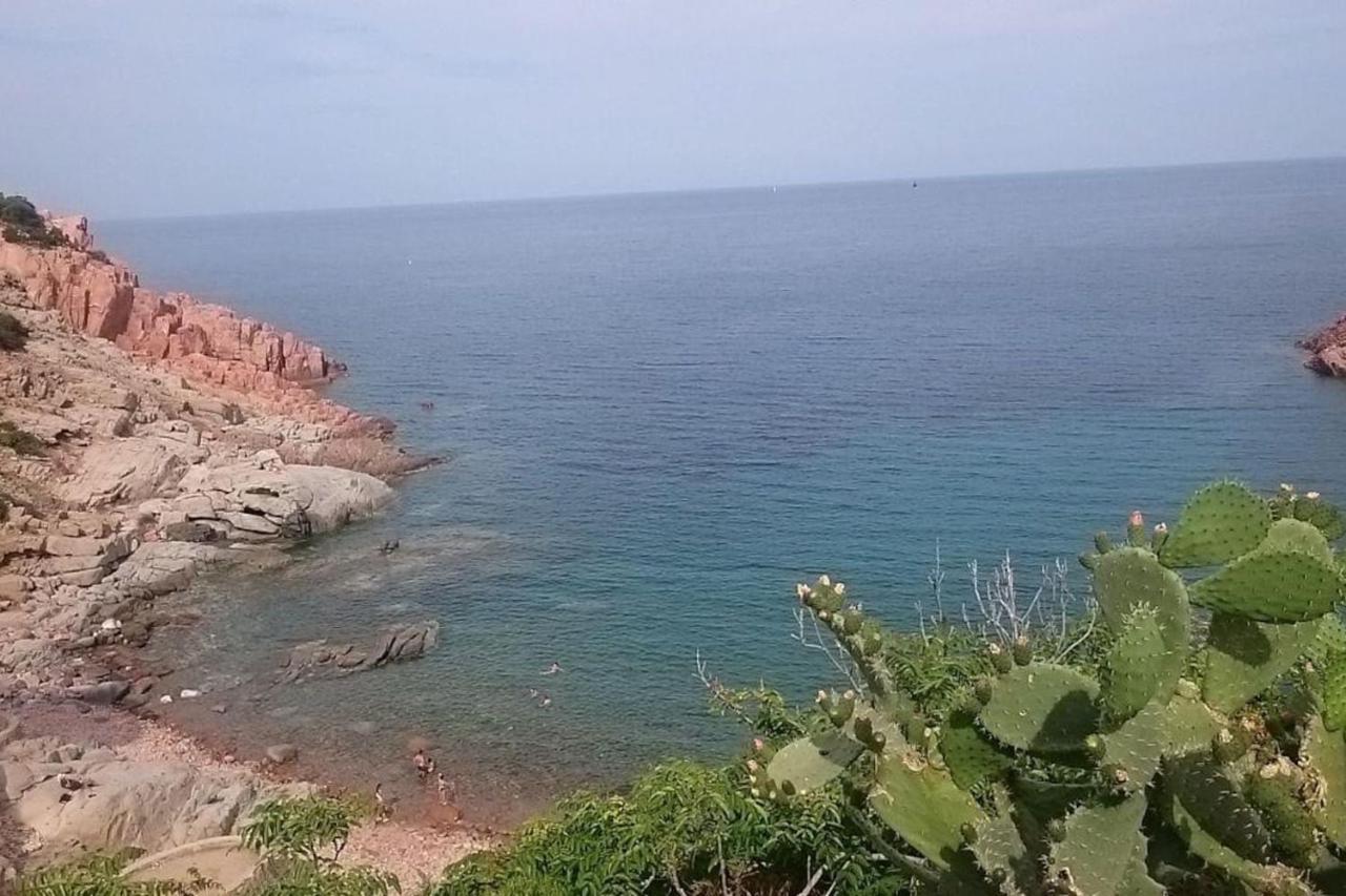 Un Po Di Relax A Pochi Passi Dal Mare! Apartment Àrbatax Екстериор снимка
